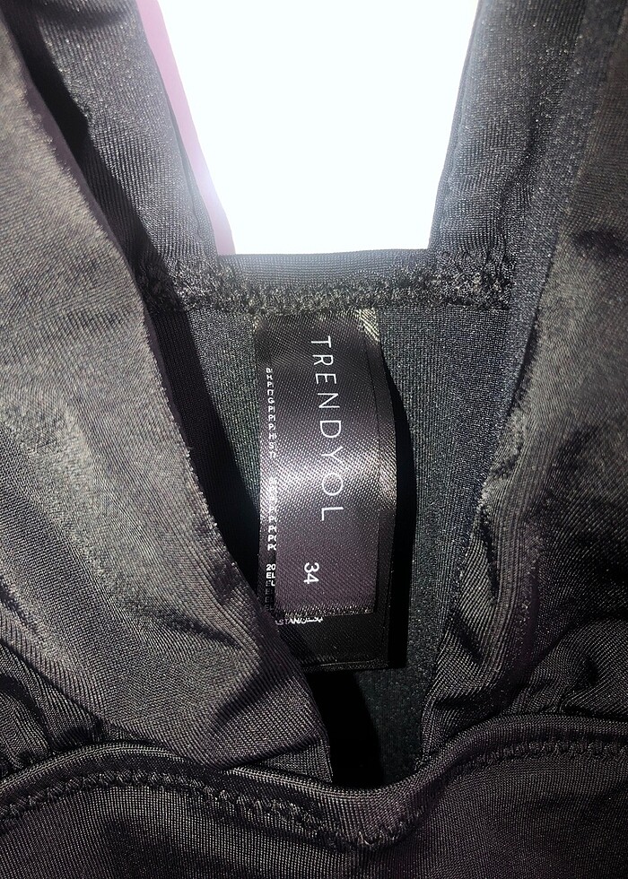 Siyah kemer detaylı mayo - Görsel 5