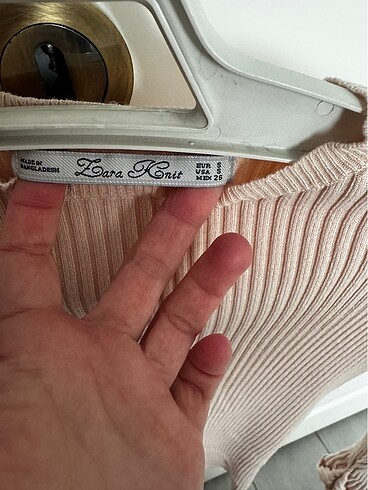 Zara Zara pudra renk body