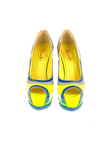 37 Beden Bambi Platform %70 İndirimli.