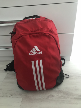 m Beden Adidas sırt çantası