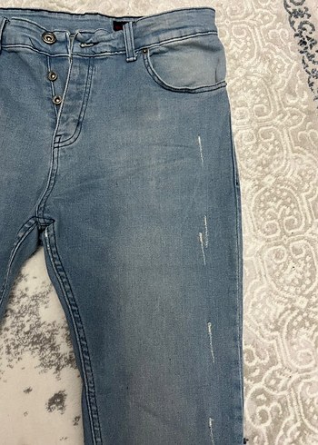 Düğmeli buz mavisi erkek jeans - Görsel 3