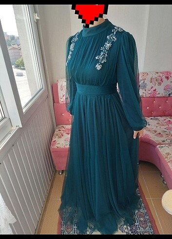 xl Beden çeşitli Renk Henin marka tesettür abiye