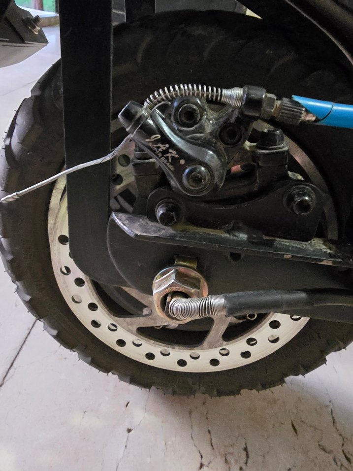 Onvo 12x Plus Scooter (1600 watt) - Görsel 3