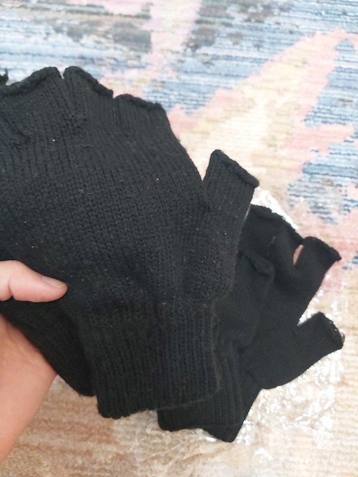 2li Parmak Ucu Açık Siyah Örgü Eldiven - Görsel 3