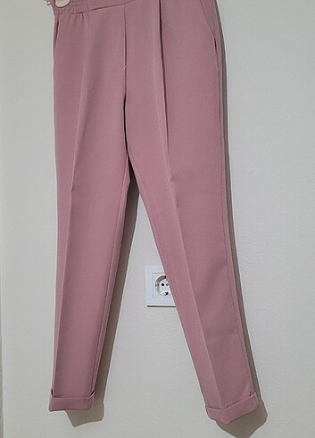 Pembe Pantolon
