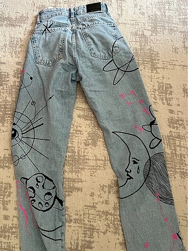 32 Beden mavi Renk Bershka Pantolon