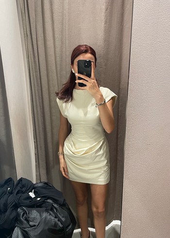 Beyaz Yüksek Yakalı Mini Elbise - Görsel 3