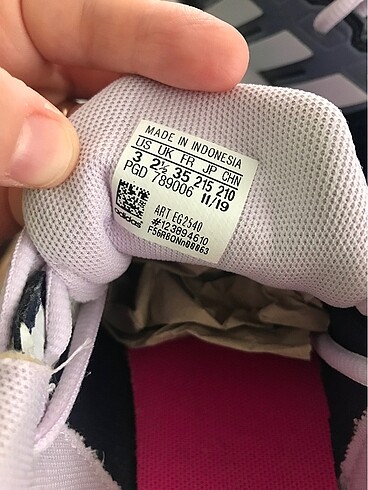 35 Beden lacivert Renk Adidas 35 numara orijinal spor ayakkabı