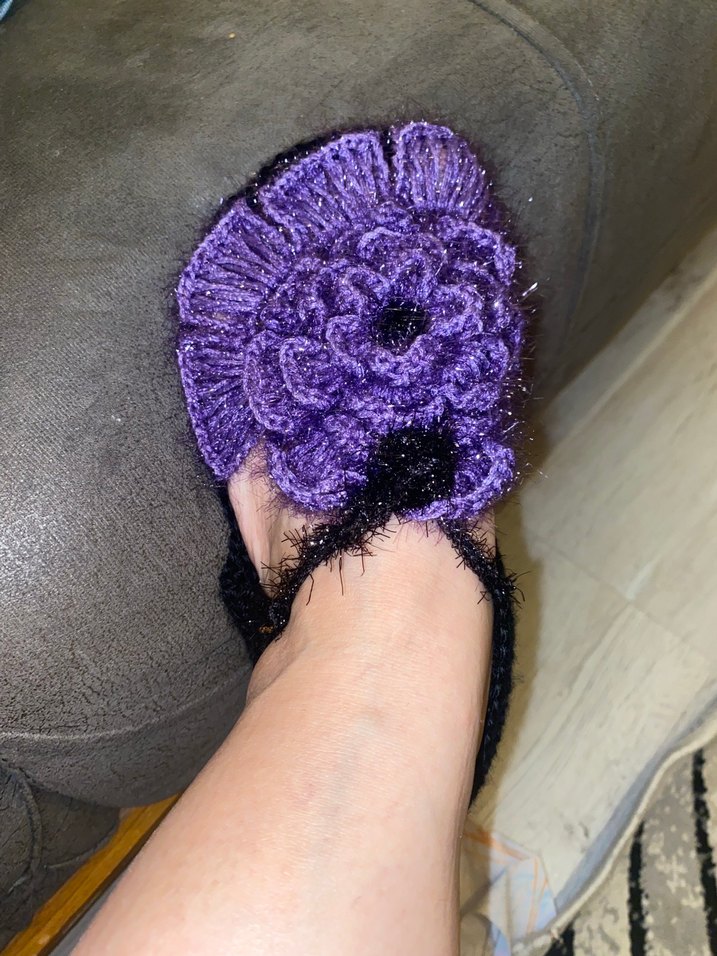 Mor Nakışlı Örgü patik - Görsel 3