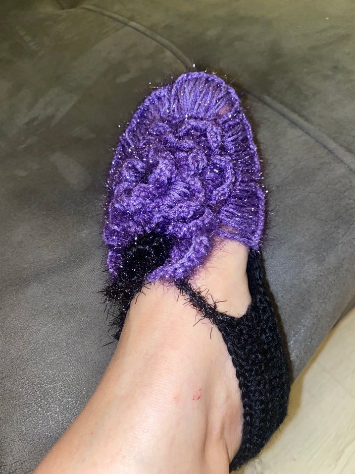 Mor Nakışlı Örgü patik - Görsel 4