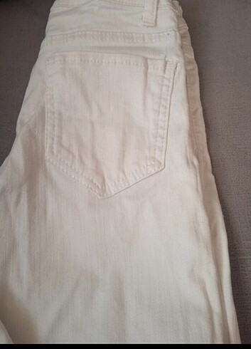 15-16 Yaş Beden beyaz Renk Beyaz pantolon 