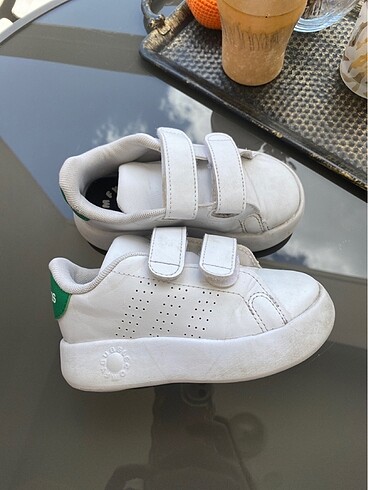 Adidas spor ayakkabı