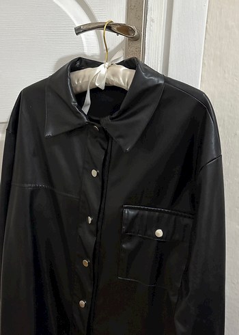 Düğmeli Siyah Deri Kadın Ceket - Görsel 2