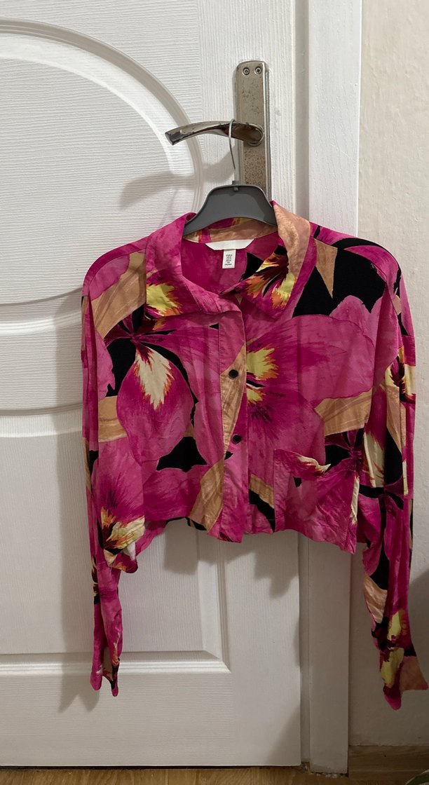 Düğmeli Pembe Batik Desenli Kadın Gömlek - Görsel 4