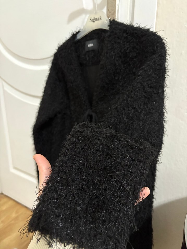 Siyah Kürklü Midi Kadın hırka - Görsel 4
