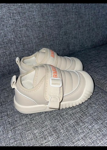 Beyaz Erkek Bebek İlk Adım Ayakkabısı Velcro - Görsel 2