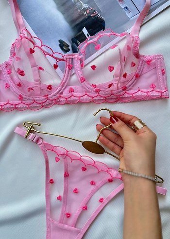 Pembe Transparan Kalpli Brode Takım