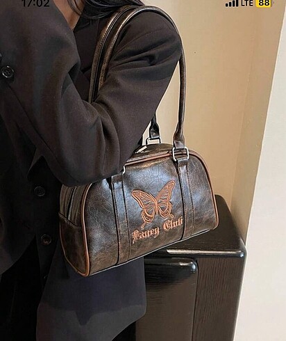 Zara Eskitme kahve rengi kelebek detaylı çanta