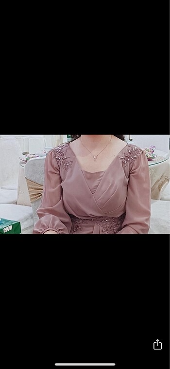 40 Beden Oleg Cassini