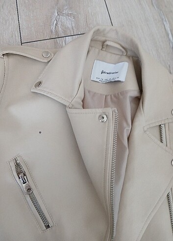 xs Beden ten rengi Renk Stradivarius biker deri ceket 