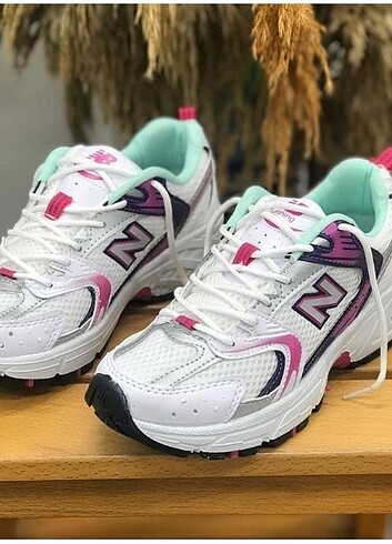 NEW BALANCE SPOR AYAKKABI 
