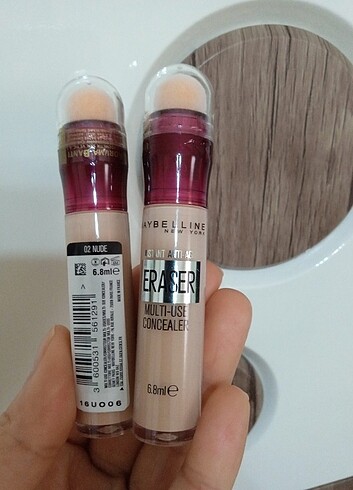 Maybelline Eraser Kapatıcı 02 NUDE 