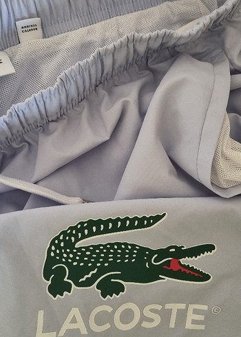 Lacoste Deniz Şortu Orjinal M Beden - Görsel 3