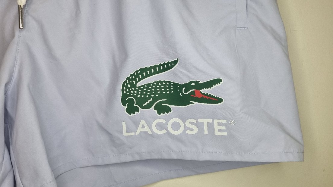 Lacoste Deniz Şortu Orjinal M Beden - Görsel 4