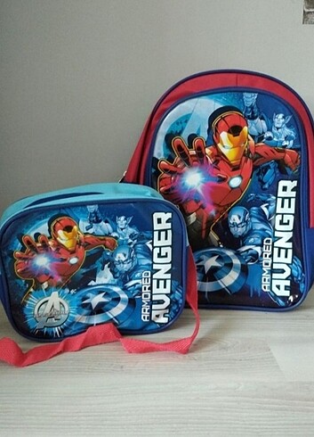 Marvel ilkokul & anasınıfı çantası
