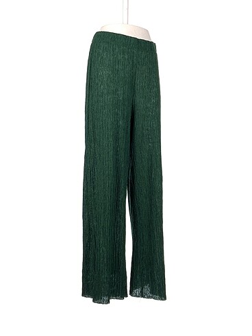 Zara Zara Kumaş Pantolon %70 İndirimli.