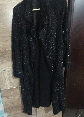 Siyah Uzun Kürklü Kadın Kaban - Görsel 2