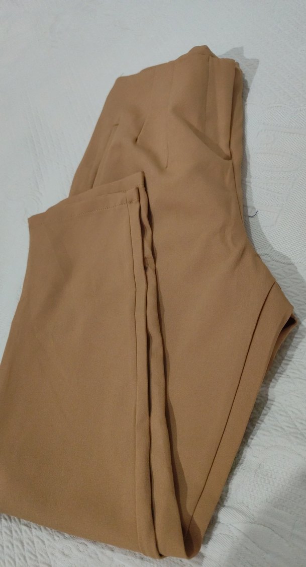 Bej Kadın Midi Kumaş Pantolon sıfır ürün hiç kullanılmamışc - Görsel 4