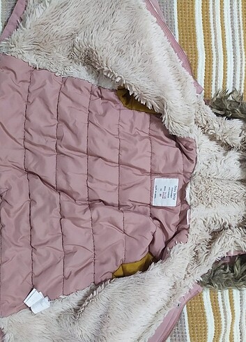 Zara Zara kız bebek mont