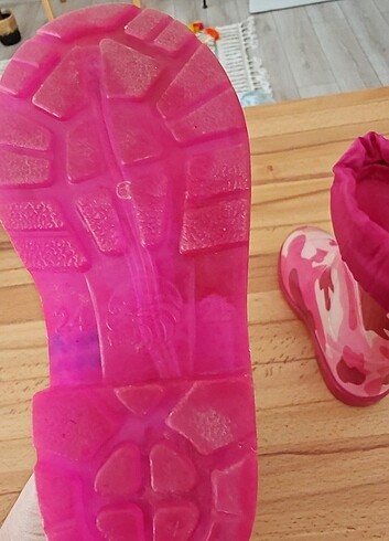LC Waikiki Lc waikiki 24 numara kız çocuk bot