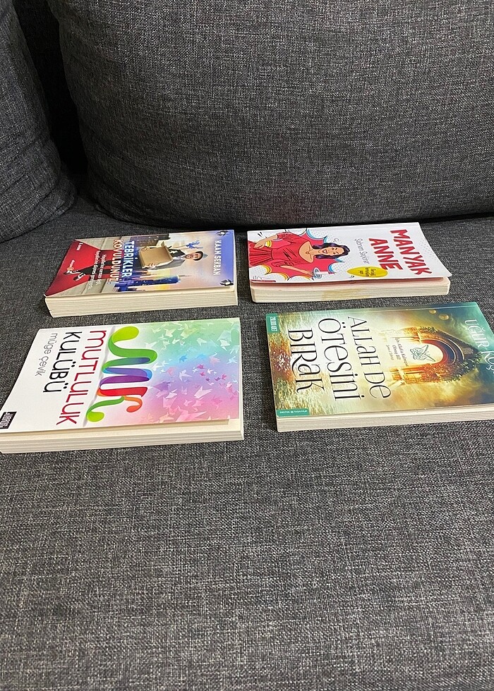 4 adet kitap - Görsel 3