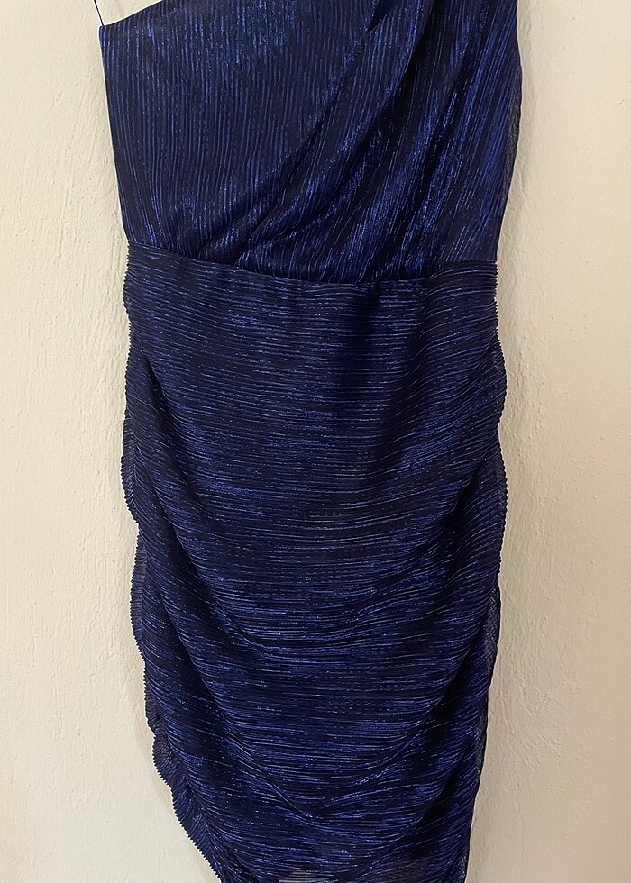 Tek omuz elbise - Görsel 2