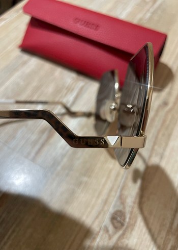 Guess Kadın Gözlük - Görsel 2