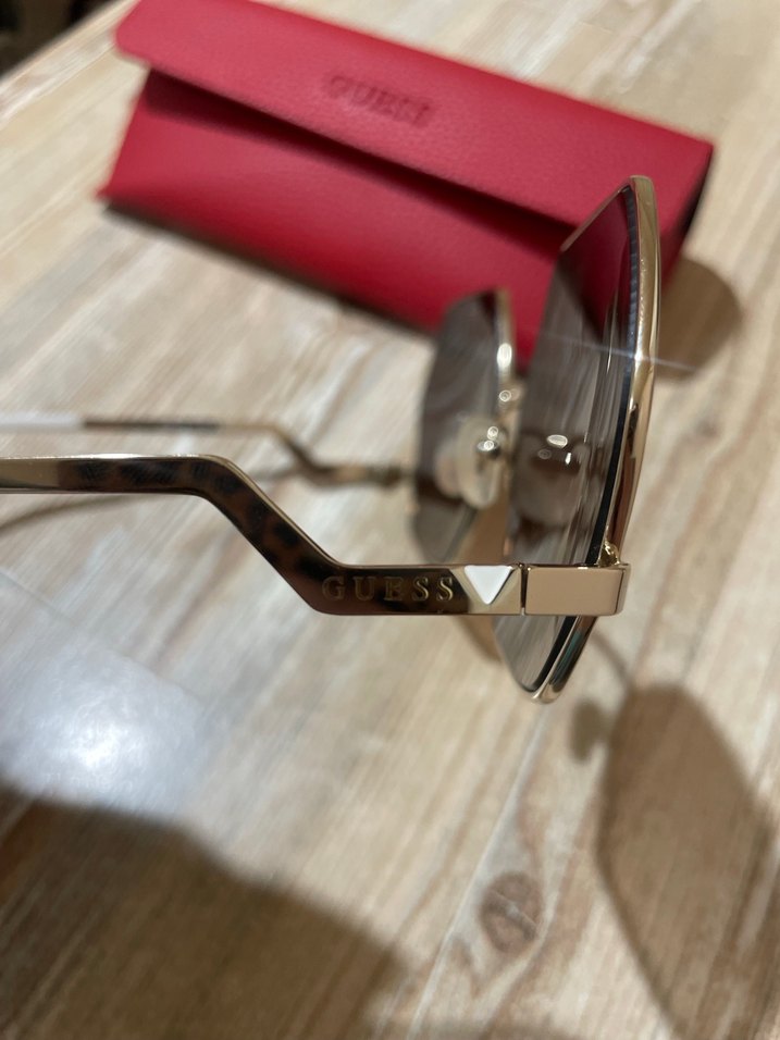 Guess Kadın Gözlük - Görsel 2