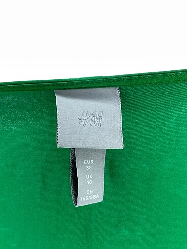 38 Beden yeşil Renk H&M Günlük Elbise %70 İndirimli.