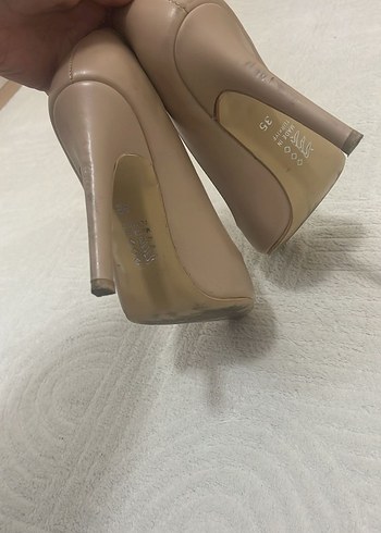 Bej Minimalist Stiletto Topuklu Kadın Ayakkabı - Görsel 3