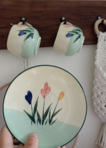 Bej Pastel Çiçek Desenli Seramik Kupa - Görsel 2