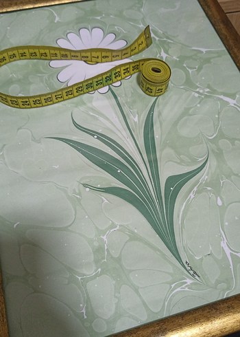 Yeşil Çiçek Desenli Tartı