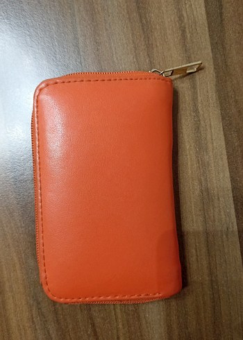 Mango Turuncu Deri Fermuarlı Kadın Cüzdanı