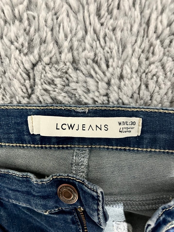 Düğmeli Mavi Kadın Kot Pantolon - Görsel 2