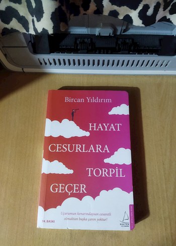 Hayat Cesurlara Torpil Geçer - Bircan Yıldırım