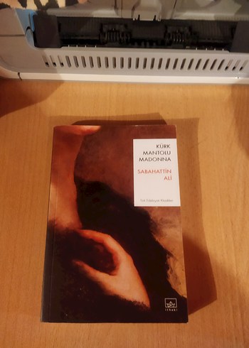 Kürk Mantolu Madonna - Sabahattin Ali