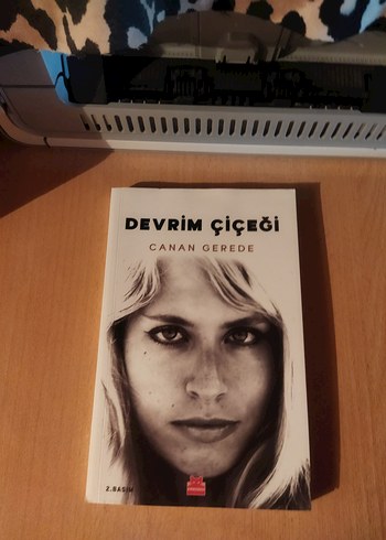 Devrim Çiçeği - Canan Gerede