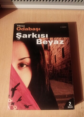 Şarkısı Beyaz - Yılmaz Odabaşı 