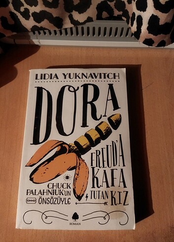 Dora Freud'a Kafa Tutan Kız - Lidia Yuknavitch