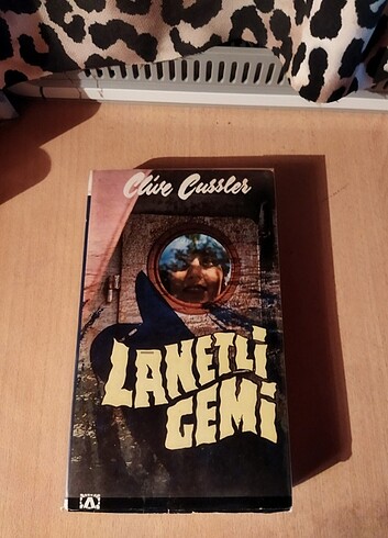 Lanetli Gemi - Clive Cussler 